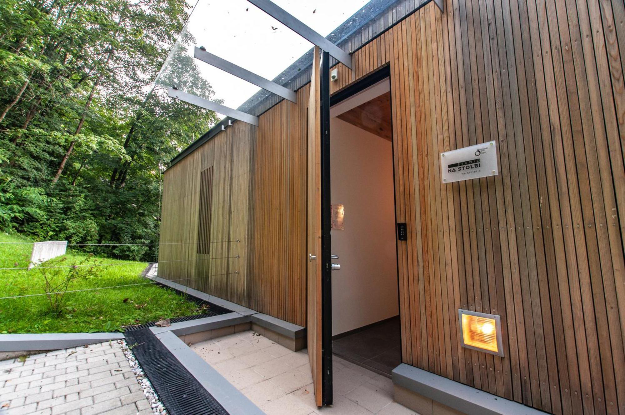Studio Na Stolbi Ljubljana Extérieur photo